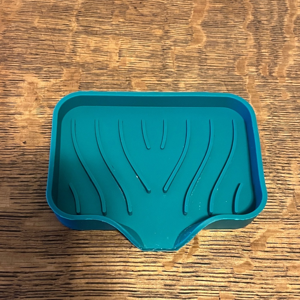 Teal Soap Dish Draining Textured Silicone Bathroom Accessory Bright Blue-Green